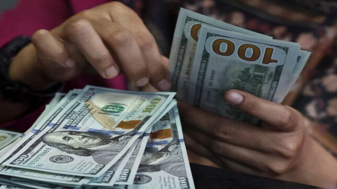 انخفاض سعر الدولار مقابل الجنيه اليوم الأربعاء 8 أبريل 2026